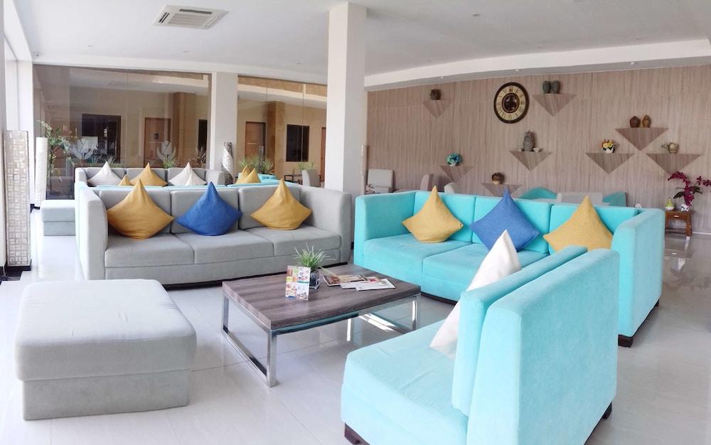 Golden Tulip Essential Belitung Hotel Tanjungpandan Kültér fotó
