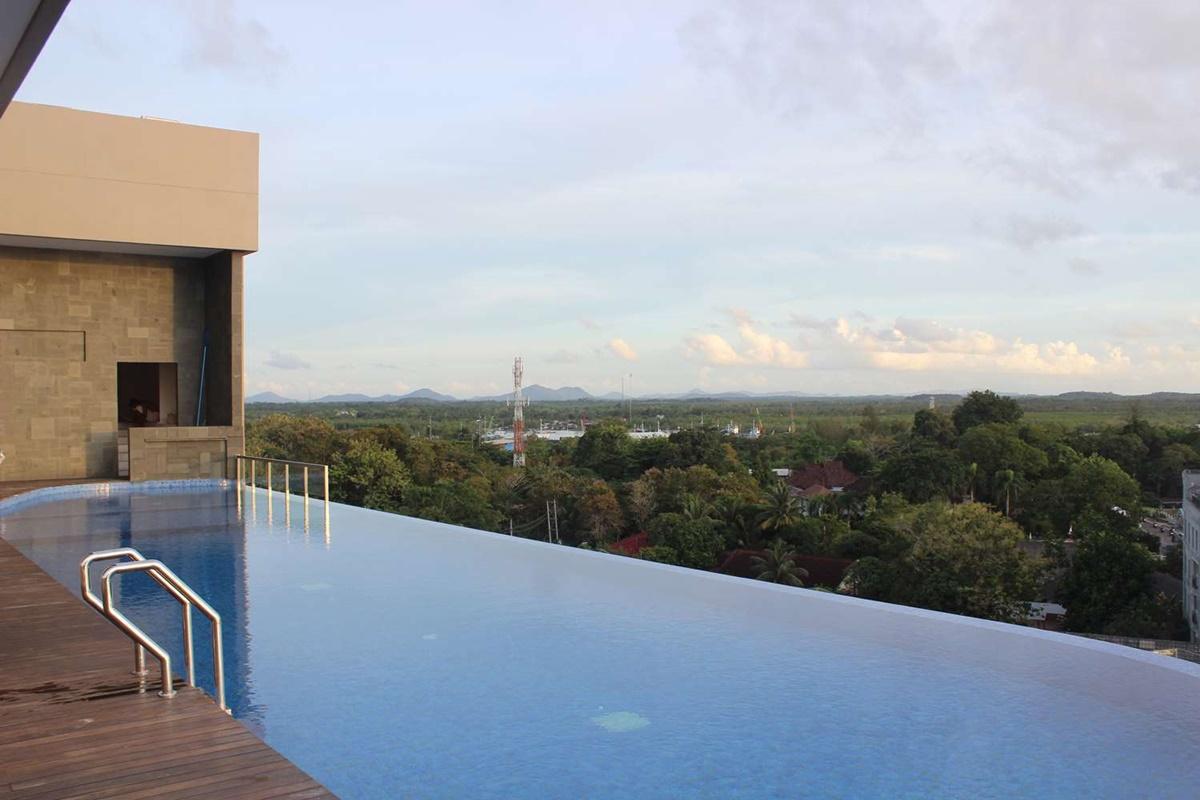 Golden Tulip Essential Belitung Hotel Tanjungpandan Kültér fotó