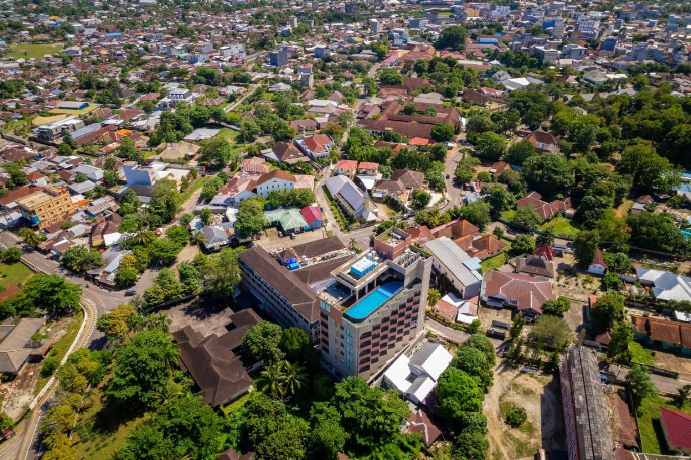 Golden Tulip Essential Belitung Hotel Tanjungpandan Kültér fotó